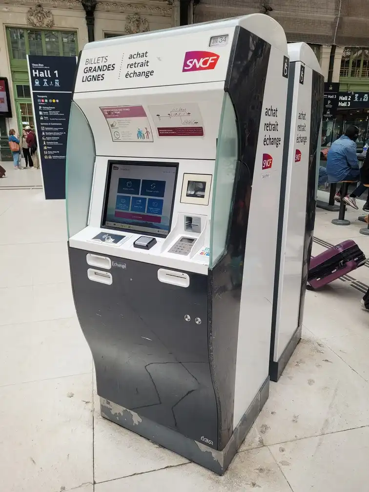 SNCF ticket machine for long-distance trains