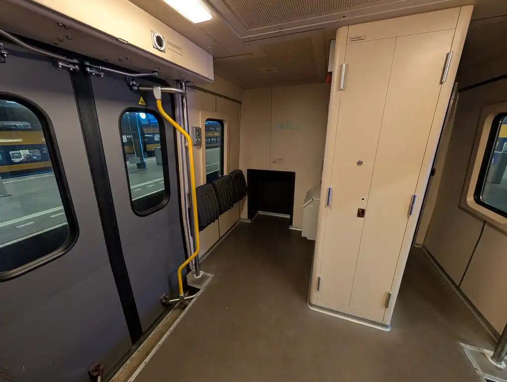 Bicycle space in an ICM train